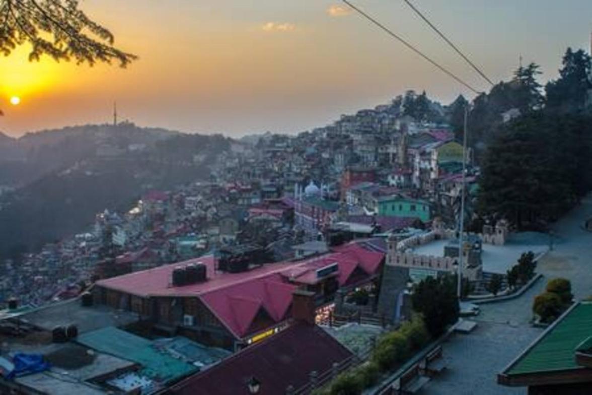 Cottage On Mall Road By Kalawati Homes Shimla Bagian luar foto
